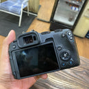 Câmera Canon EOS R8 seminova